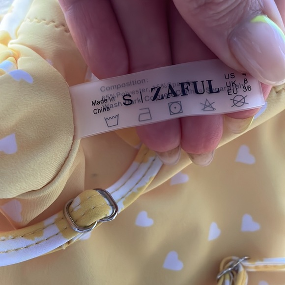 Zara thong-cut reversible bathing suit - Picture 4 of 4